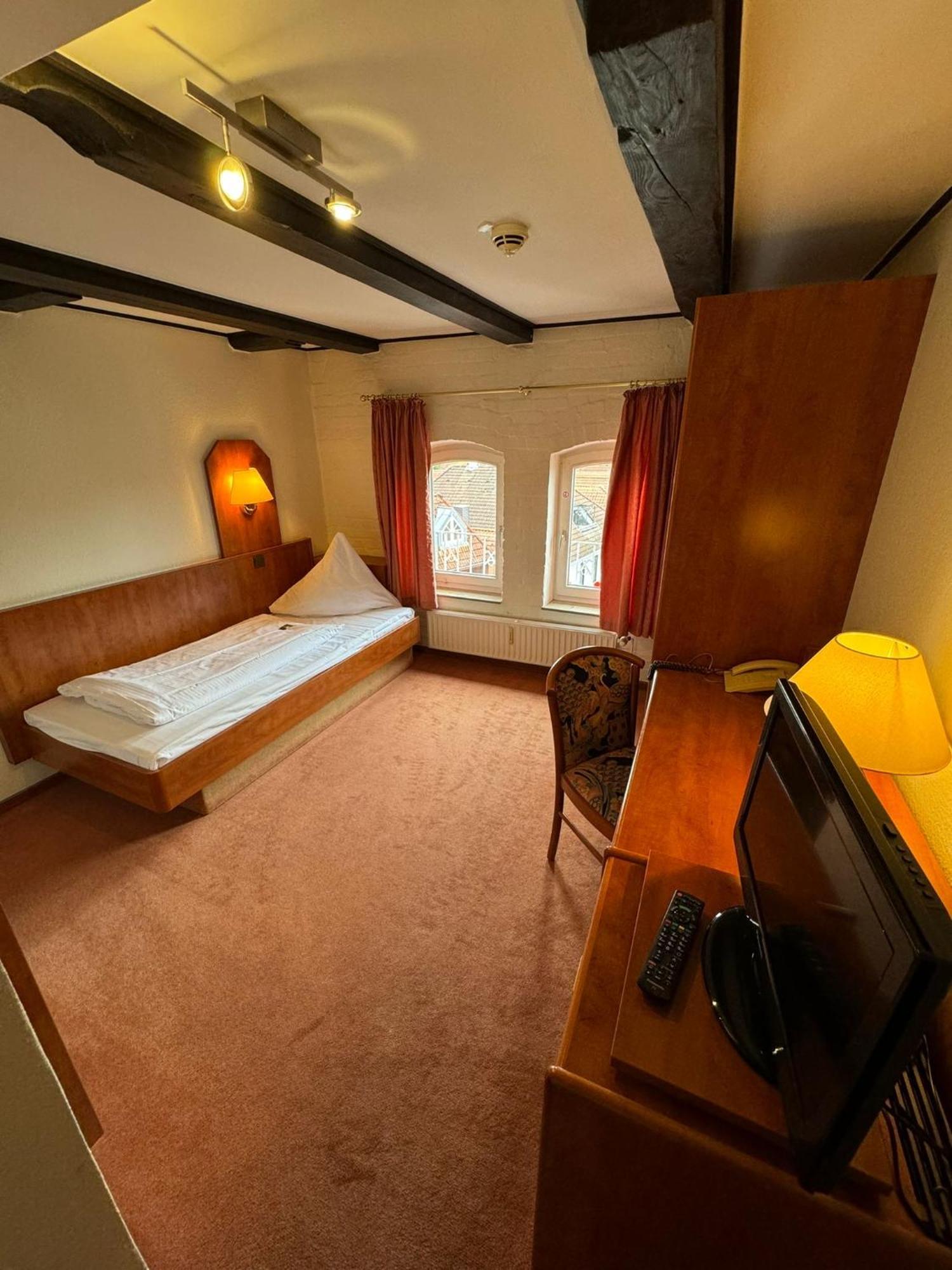 Zur Muehle - Hotel Am Fleth Buxtehude Esterno foto