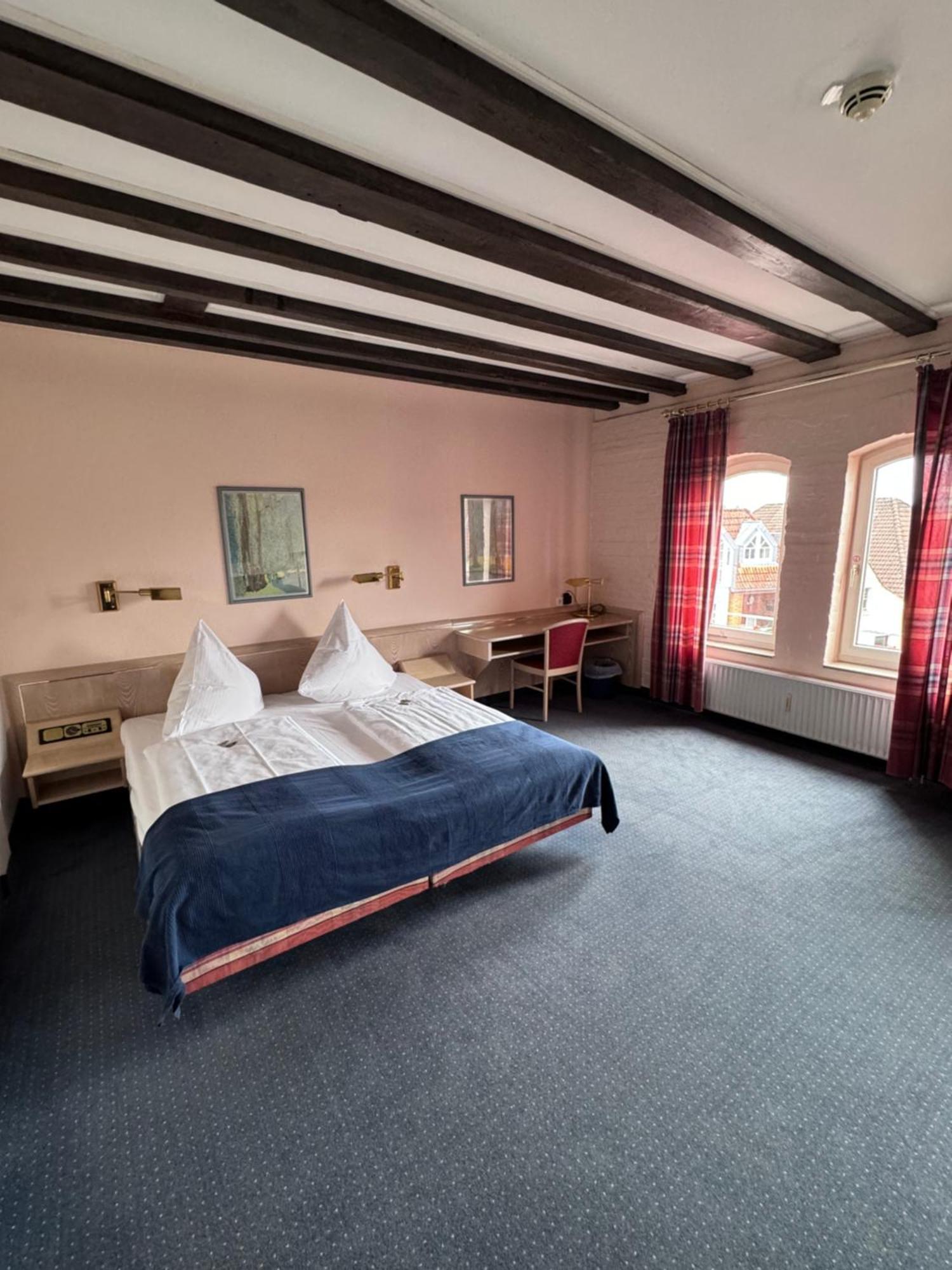 Zur Muehle - Hotel Am Fleth Buxtehude Esterno foto