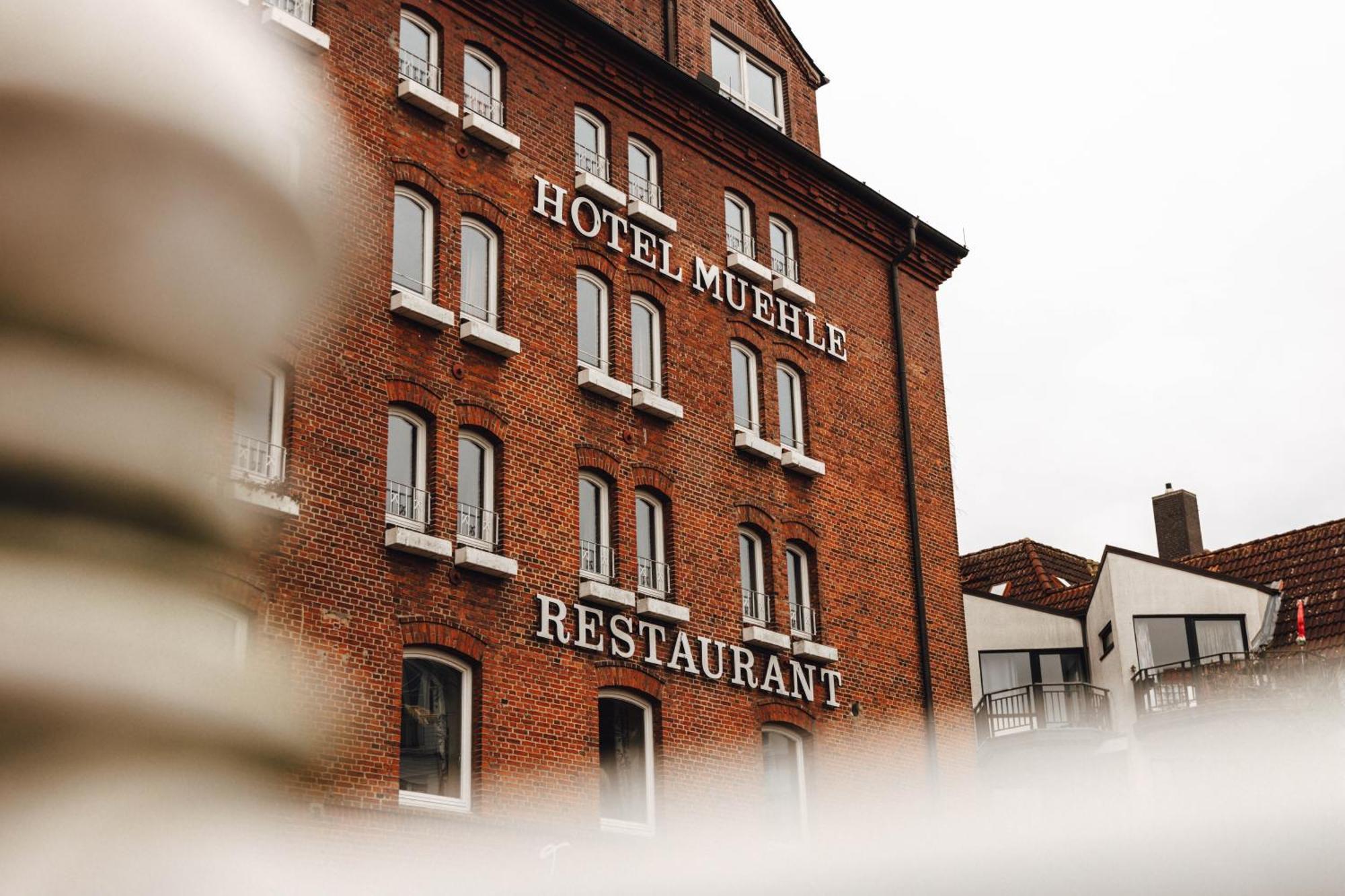 Zur Muehle - Hotel Am Fleth Buxtehude Esterno foto